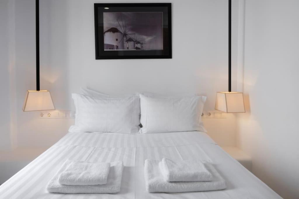 Luxury Apartment Center Of Mykonos Town - Sleeps 4 Eksteriør bilde