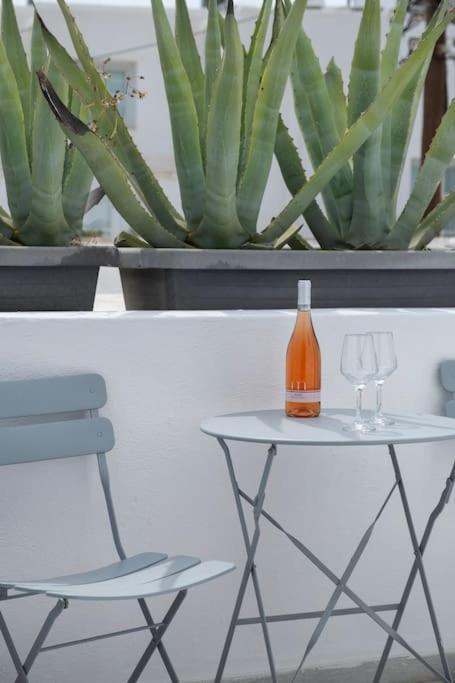 Luxury Apartment Center Of Mykonos Town - Sleeps 4 Eksteriør bilde