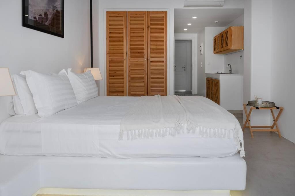 Luxury Apartment Center Of Mykonos Town - Sleeps 4 Eksteriør bilde